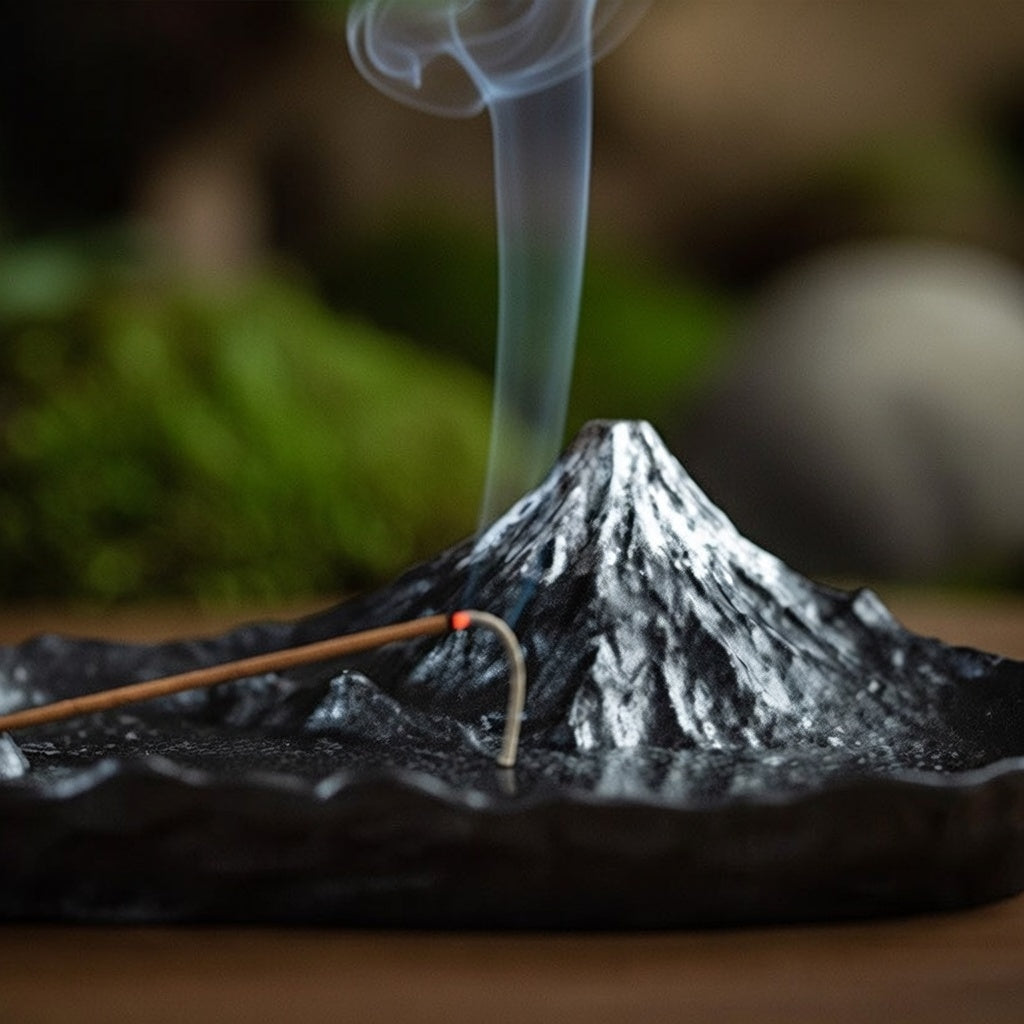 Mt Fuji - Incense Holder black